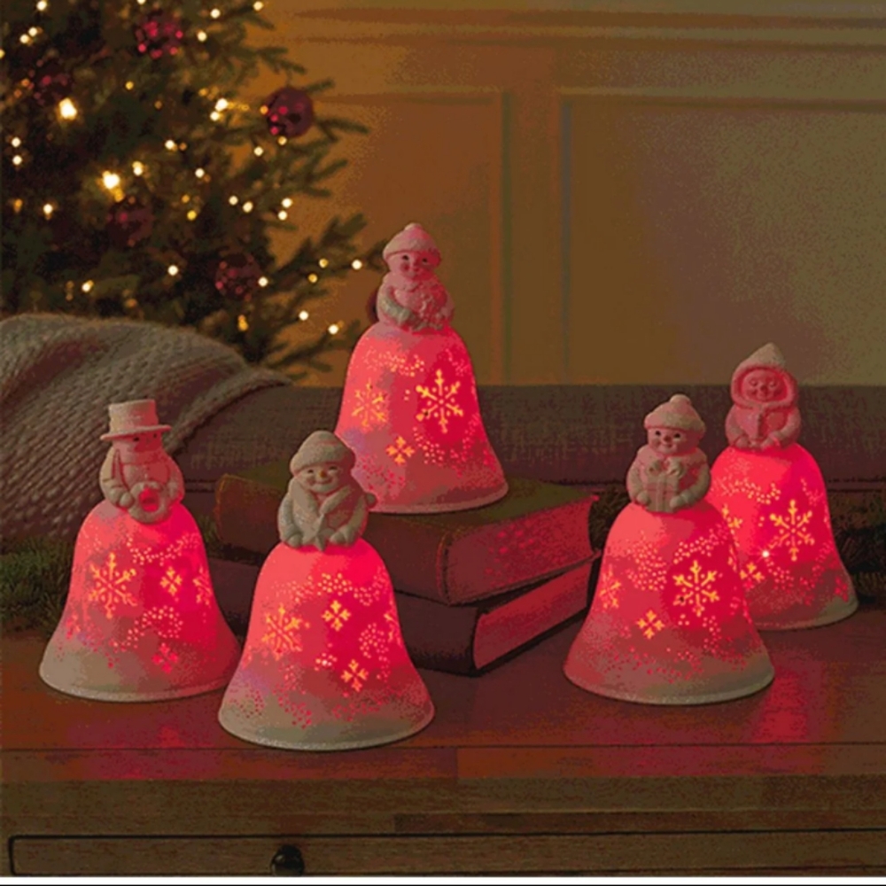 Hallmark snow people choir